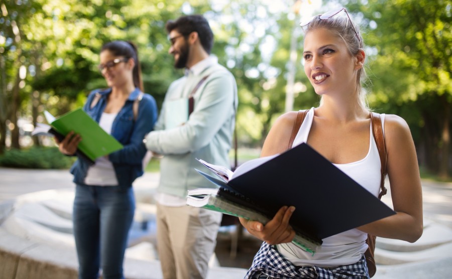 Comment choisir entre ces deux types de formations ? Comment choisir entre ces deux types de formations ?